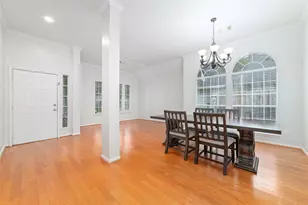 7926 Sinfonia Dr Dr, Houston, TX 77040 - Photo 8