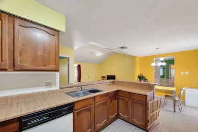 302 Windward Drive, League City, TX 77573 - Photo 14