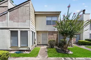 7866 Green Lawn Dr, Houston, TX 77088 - Photo 1