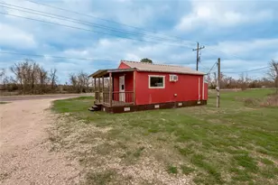 2094 S Robb St, Trinity, TX 75862 - Photo 22