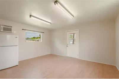 2094 S Robb Street, Trinity, TX 75862 - Photo 8
