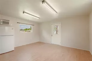 2094 S Robb St, Trinity, TX 75862 - Photo 8
