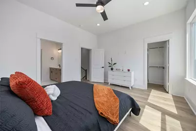 1941 Knoll Square Drive, Houston, TX 77080 - Photo 10