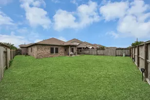 8706 Morning Dove Ln, Baytown, TX 77521 - Photo 38