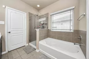 8706 Morning Dove Ln, Baytown, TX 77521 - Photo 28