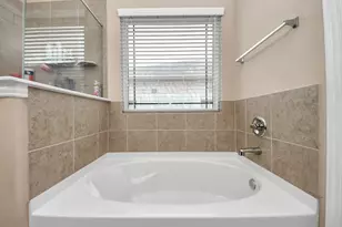 8706 Morning Dove Ln, Baytown, TX 77521 - Photo 30