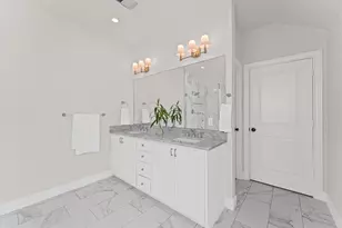 8806 Hollywood Garden Ln Ln, Houston, TX 77080 - Photo 16