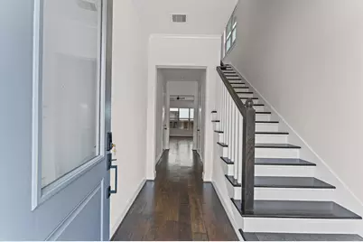 8806 Hollywood Garden Lane Lane, Houston, TX 77080 - Photo 2