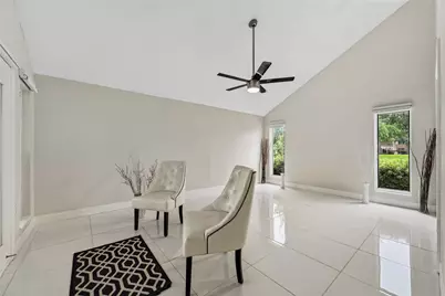 8311 Amber Cove Drive, Houston, TX 77346 - Photo 18