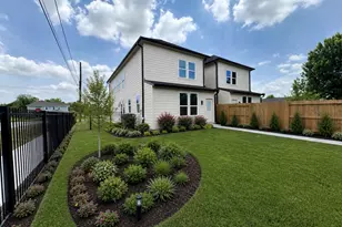 5921 Eastland St, Houston, TX 77028 - Photo 26