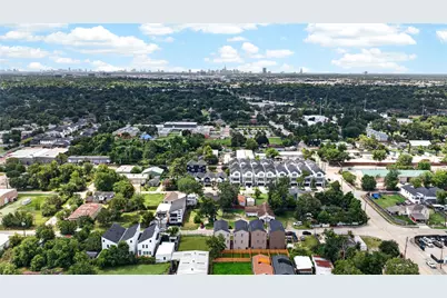 4824 Creekmont Drive #C-D, Houston, TX 77091 - Photo 8