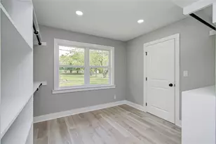 1105 Redberry Hill Rd, Baytown, TX 77521 - Photo 28