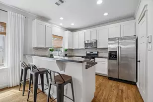 5924 Petty St, Houston, TX 77007 - Photo 8