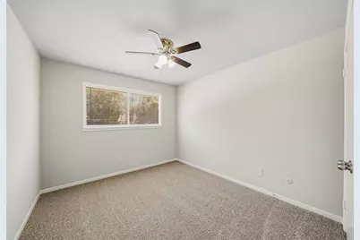 10011 Knoboak Drive #47, Houston, TX 77080 - Photo 8