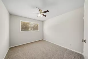 10011 Knoboak Dr, Houston, TX 77080 - Photo 8