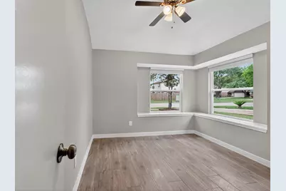 12534 Warrenwood Drive, Houston, TX 77066 - Photo 16