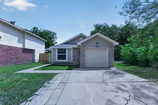12534 Warrenwood Dr, Houston, TX 77066 - Photo 2
