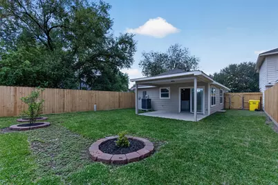 12534 Warrenwood Drive, Houston, TX 77066 - Photo 22