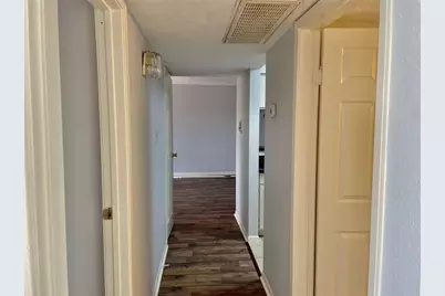 3025 Walnut Bend Lane #38, Houston, TX 77042 - Photo 8