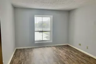 3025 Walnut Bend Ln, Houston, TX 77042 - Photo 12