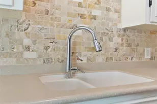 607 Lakeview Dr, Sugar Land, TX 77498 - Photo 26