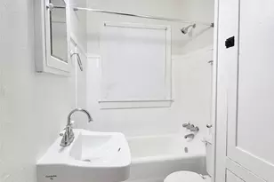 1136 Berthea St, Houston, TX 77006 - Photo 14