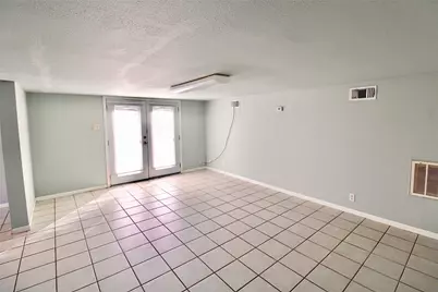 4114 Ave S 1/2 #C, Galveston, TX 77550 - Photo 6