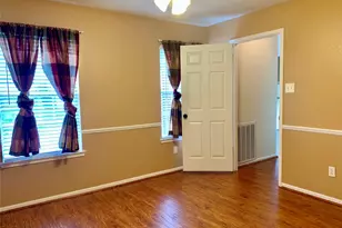 14322 Village Birch St, Houston, TX 77062 - Photo 26