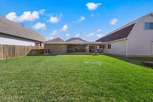 2910 Apache St, League City, TX 77573 - Photo 40