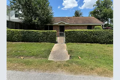 4511 Chapman Street, Houston, TX 77009 - Photo 2