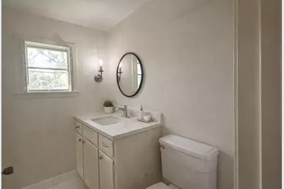 112 Raven Street, Clute, TX 77531 - Photo 16