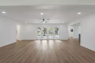 5443 Willowbend Blvd, Houston, TX 77096 - Photo 12