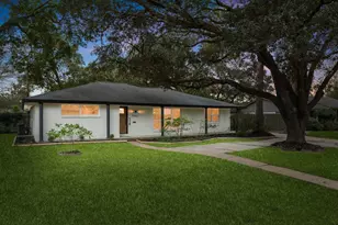 5443 Willowbend Blvd, Houston, TX 77096 - Photo 1