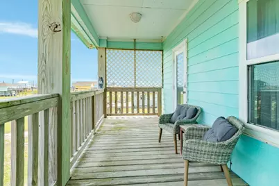 4710 Bayshore Drive, Freeport, TX 77541 - Photo 34