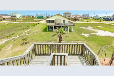 4710 Bayshore Drive, Freeport, TX 77541 - Photo 36