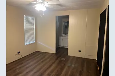 13122 S Lee Shore Drive, Willis, TX 77318 - Photo 8