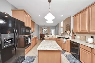 413 Willow Pointe Dr, League City, TX 77573 - Photo 16