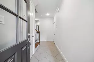 539 W 25th St, Houston, TX 77008 - Photo 8