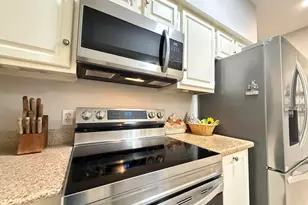 4000 Purdue St, Houston, TX 77005 - Photo 6