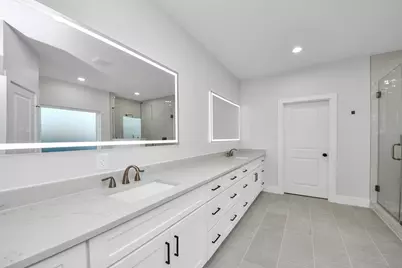 8306 Comal Street #B, Houston, TX 77051 - Photo 30