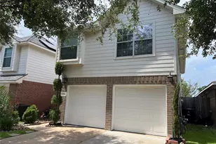 13706 Maximos Dr, Houston, TX 77083 - Photo 4