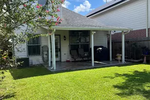 13706 Maximos Dr, Houston, TX 77083 - Photo 36