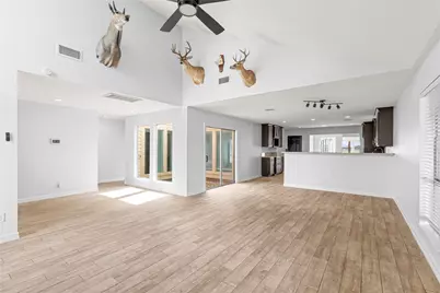 1610 Cleveland Drive, Deer Park, TX 77536 - Photo 10