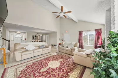 3226 S Briar Knoll Drive, Houston, TX 77082 - Photo 4