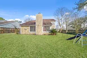 3226 S Briar Knoll Dr, Houston, TX 77082 - Photo 16