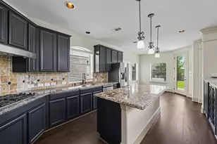 2714 Nickel Canyon Dr, Rosharon, TX 77583 - Photo 8