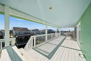 22105 Zapata Dr, Galveston, TX 77554 - Photo 34