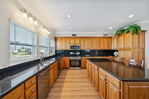 22105 Zapata Dr, Galveston, TX 77554 - Photo 4