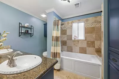 6023 Beaudry Drive, Houston, TX 77035 - Photo 14