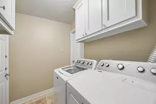 6023 Beaudry Dr, Houston, TX 77035 - Photo 24